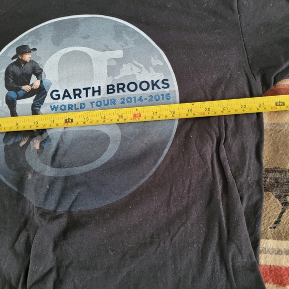Garth Brooks sz. Xl concert t-shirt - Picture 5 of 5